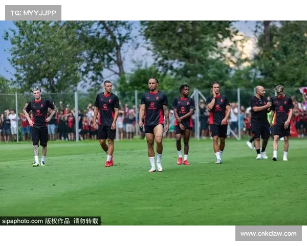 科莫今夏豪掷超1亿欧元 力争新赛季冲击欧洲赛场 科莫今夏豪掷超1亿欧元 力争新赛季冲击欧洲赛场