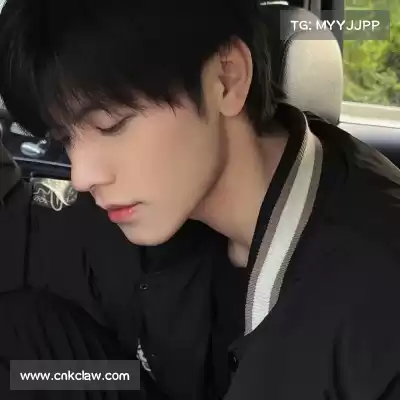 谢笛群